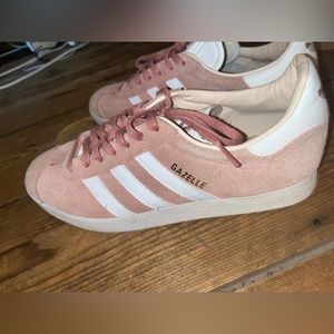 Adidas Women’s Gazelle Sneakers